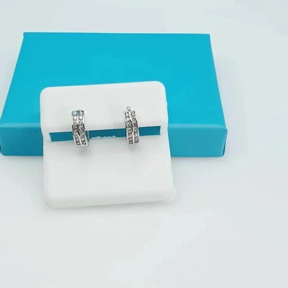 "925 Sterling Silver CZ Beautiful Earrings for Women, 1USPAR4283 - Picture 1 of 11